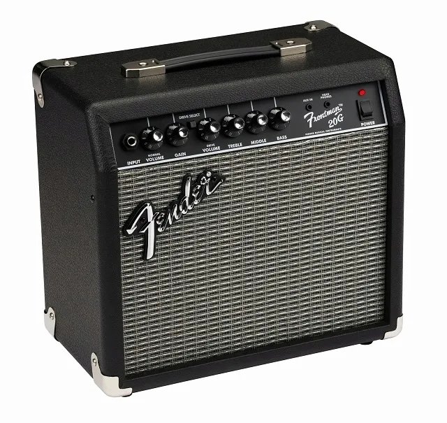combo-tranzystorowy-fender-waga-z-opakowaniem-7-kg