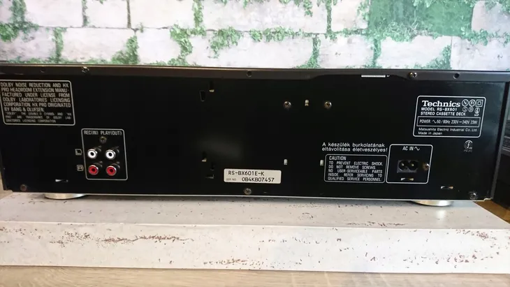 usb-phono-plus-interfejs-audio-przedwz-gramofonowy-zawiera-baterie-nie