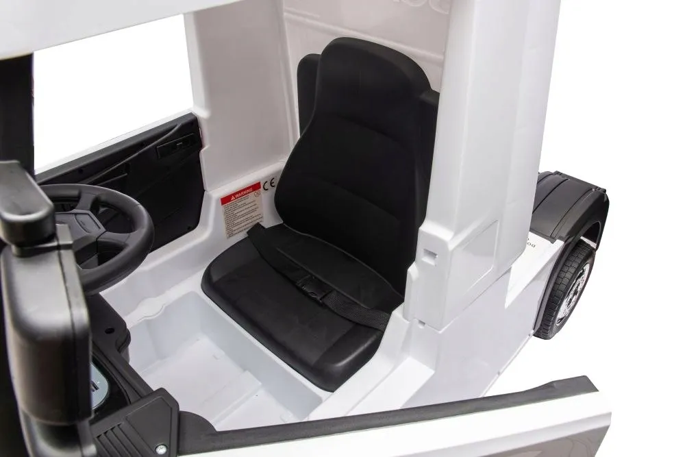 samochod-lean-toys-bialy