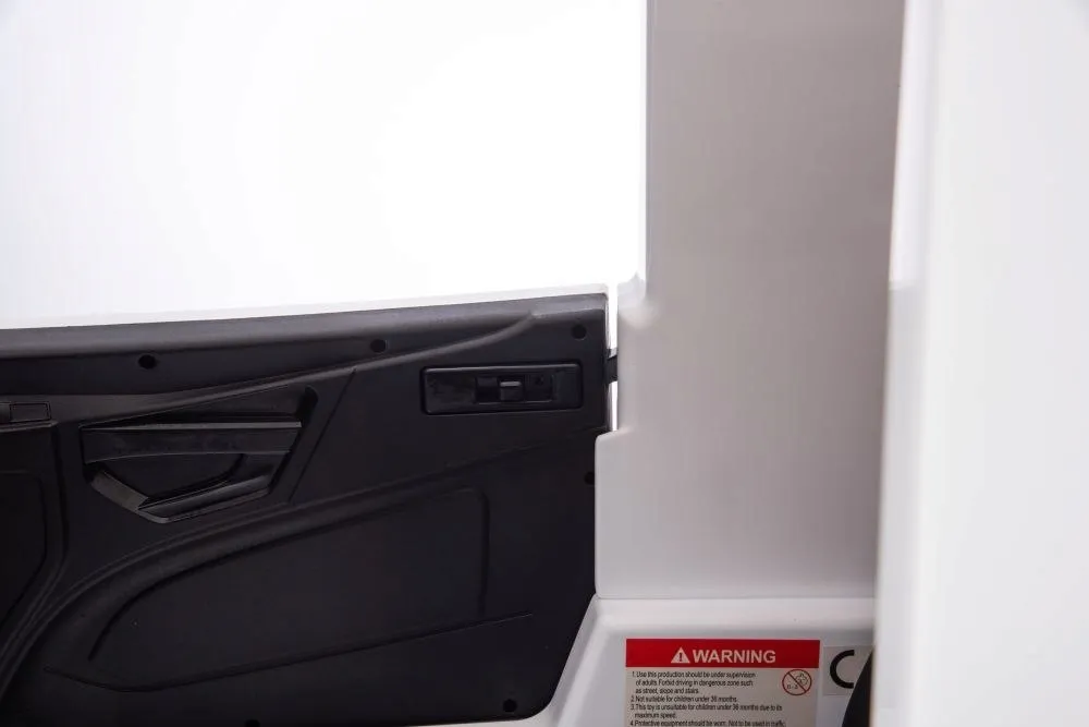 samochod-lean-toys-bialy