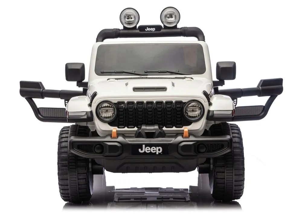 samochod-lean-cars-bialy-marka-lean-cars