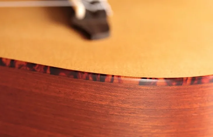 ukulele-sopranowe-ortega-mostek-palisander