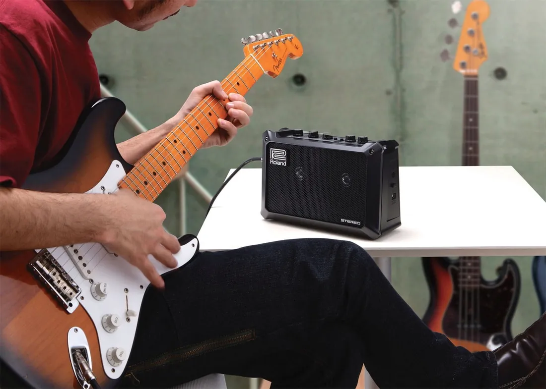 combo-roland-mb-cube-marka-roland