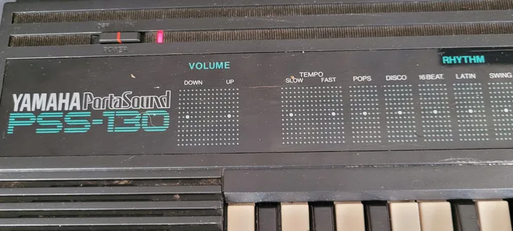 keyboard-yamaha-pss-e30-model-pss-e30