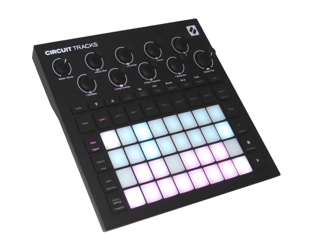 syntezator-novation-circuit-tracks