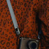 pasek-na-szyje-peak-design-leash-v3-niebieski-do-aparatu-fotograficznego-kolor-niebieski