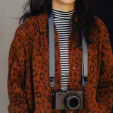 pasek-na-szyje-peak-design-leash-v3-niebieski-do-aparatu-fotograficznego-material-dominujacy-nylon