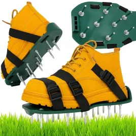 buty-z-kolcami-do-aeracji-trawnika-aerator-napowietrzanie-trawytrawnika
