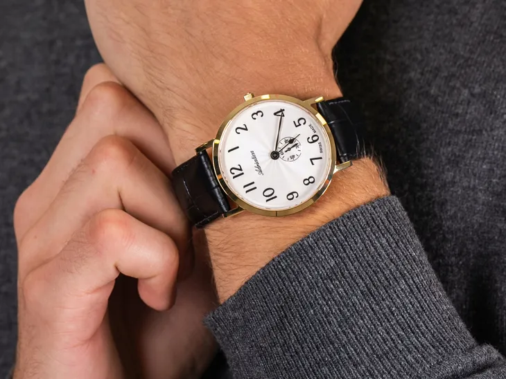 zegarek-adriatica-a1113-1223q-rodzaj-analogowe