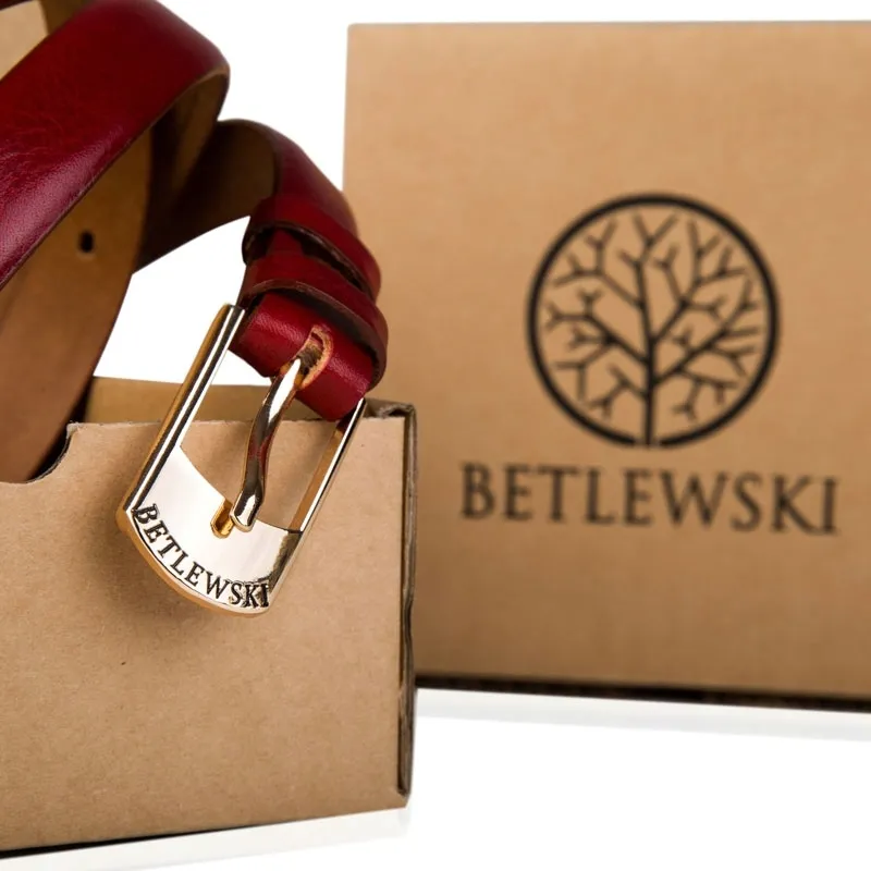 betlewski-pasek-czerwony-kobieta