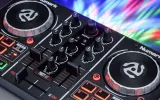 numark-mixtrack-pro-fx-kontroler-serato-dj-wspolczynnik-sygnal-szum-0-db