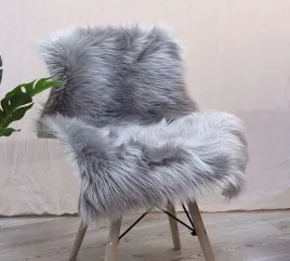 dywan-sztuczne-futro-60x90-cm-dlugie-wlosie-kolor-szary