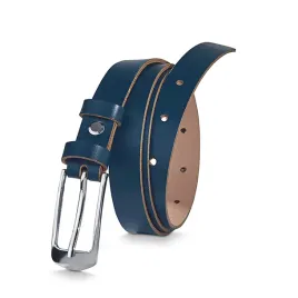 betlewski-pasek-niebieski-kobieta