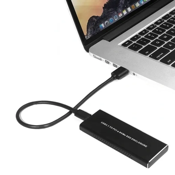 adapter-m-2-usb-c-czarny-kod-producenta-1950