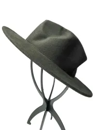 klasyczny-kapelusz-kowbojski-idealny-na-imprezy-tematyczne-festyny-czarny