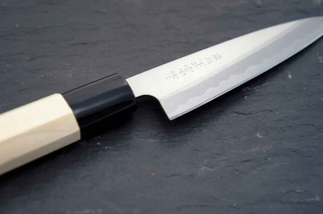 noz-deba-satake-yoshimitsu-12cm-stal-sk-5-62-hrc-do-ryb-linia-yoshimitsu