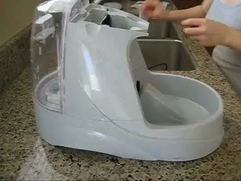 poidlo-petsafe-plastik-5000-ml-marka-petsafe