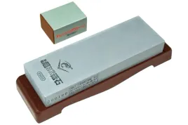 kamien-do-ostrzenia-naniwa-chosera-5000-z-uchwytem