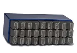 cechownik-litery-alfabet-6mm-gravurem-znaczniki