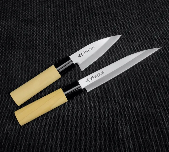 satake-megumi-noz-ajikiri-15-cm-jednostronny-lekki-material-uchwytu-drewno
