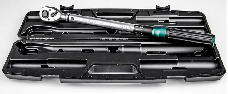 klucz-dynamometryczny-rockforce-marka-rockforce