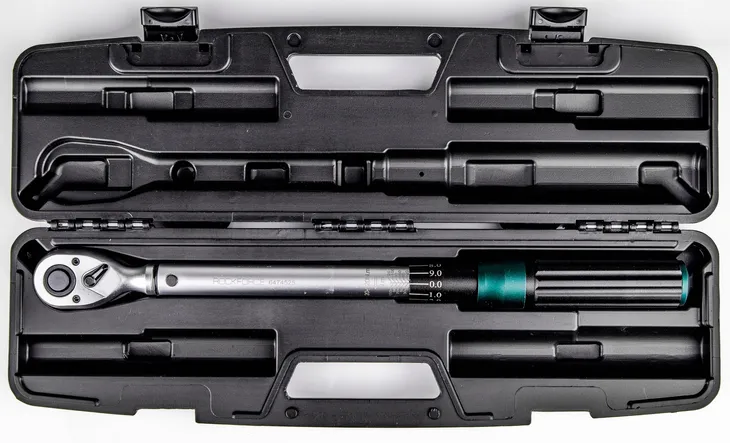 klucz-dynamometryczny-rockforce-rodzaj-klucza-dynamometryczny-waga-z-opakowaniem-1-86-kg