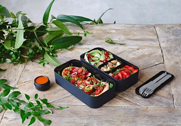 lunch-box-monbento-1000-ml-waga-z-opakowaniem-0-5-kg-pojemnosc-1000-ml