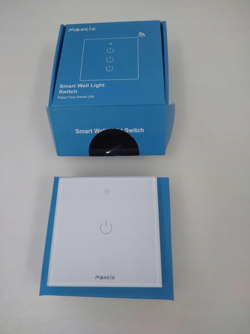 przelacznik-maxcio-smart-light