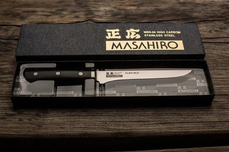 noz-masahiro-mv-h-boning-16-cm-elastyczny-mbs-26-luzowanie-waga-z-opakowaniem-5-kg