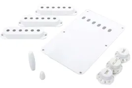 zestaw-maskownic-i-nakladek-fender-0991362000-bialy