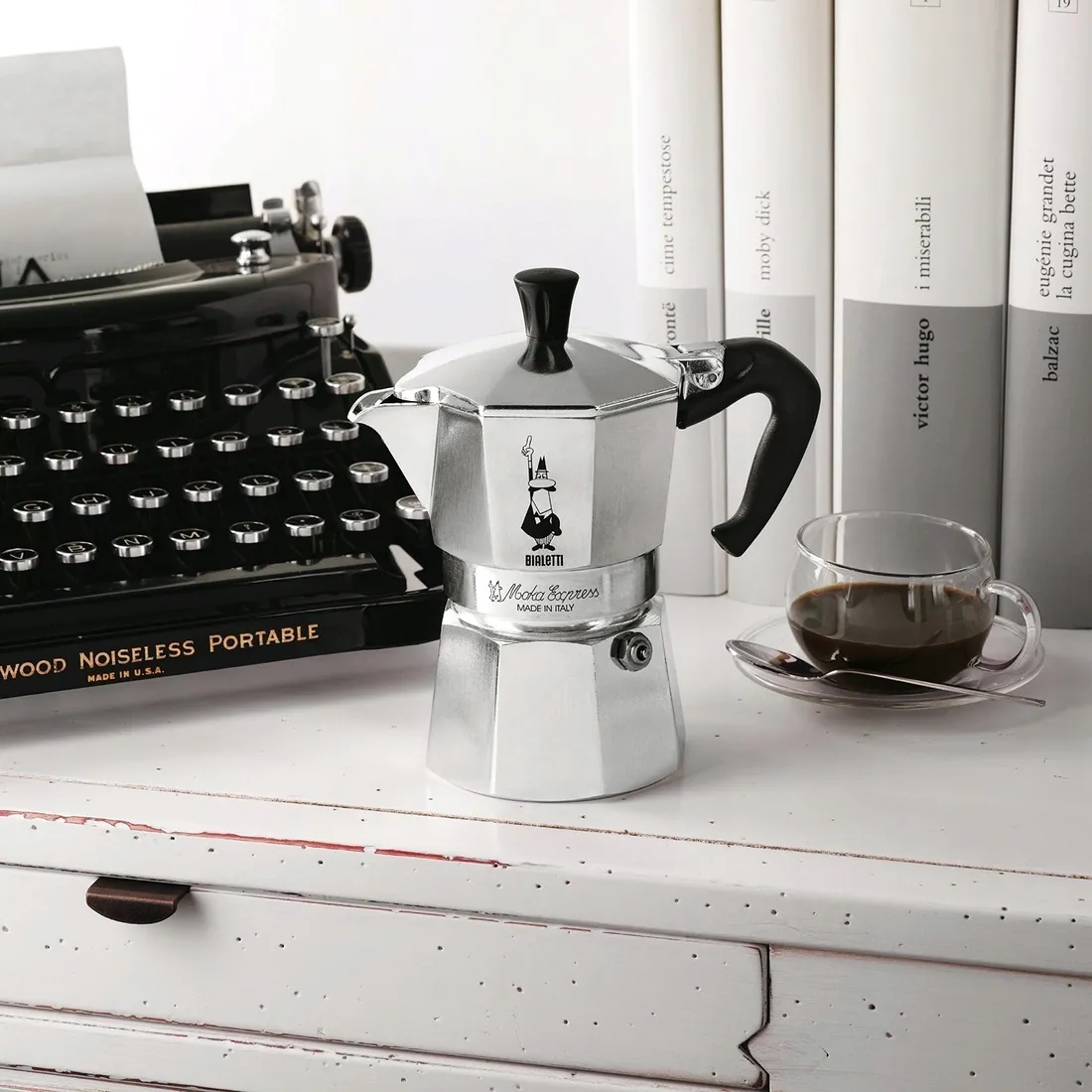kawiarka-bialetti-moka-express-1tz-linia-moka-express
