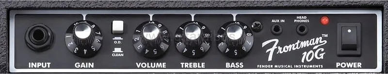 combo-tranzystorowy-fender