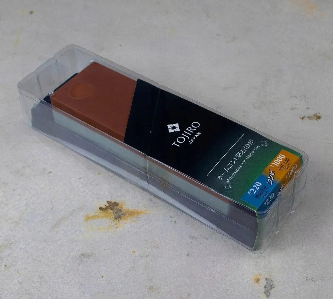 ostrzalka-do-nozy-ceramiczna-suehiro