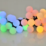 girlanda-solarna-ogrodowa-30-kulek-mlecznych-multikolor-polux-zasilanie-solarne
