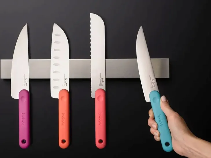 noz-santoku-trebonn-18cm-japonski-stal-pomaranczowy-przeznaczenie-do-owocow