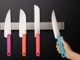 noz-santoku-trebonn-18cm-japonski-stal-pomaranczowy-przeznaczenie-do-owocow
