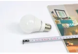 nowoczesna-lampa-plafon-edison-biala-czarna-261-b2-material-dominujacy-metal