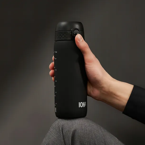 bidon-ion8-750-ml-waga-z-opakowaniem-0-143-kg-kolor-czarny