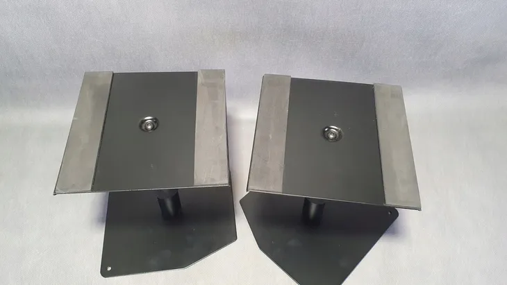 omnitronic-moti-1-statywy-na-monitory-studyjne-model-moti-1