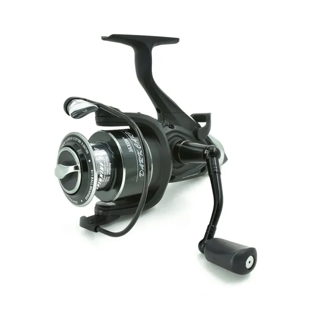 kolowrotek-jaxon-dark-carp-300-rozmiar-3000