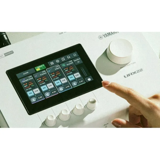 yamaha-urx44-wh-interfejs-audio-zawiera-baterie-nie