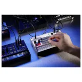 syntezator-korg-volca-sample-2-marka-korg