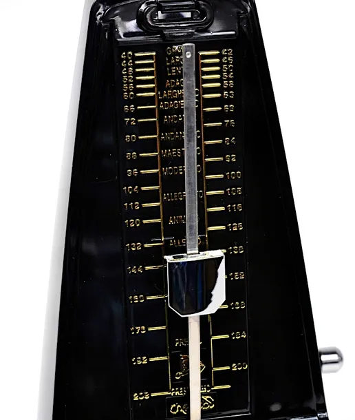 cherub-wsm-330-black-metronom-mechaniczny-plastikowy-czarny-polysk-waga-z-opakowaniem-0-7-kg-rodzaj-metronom