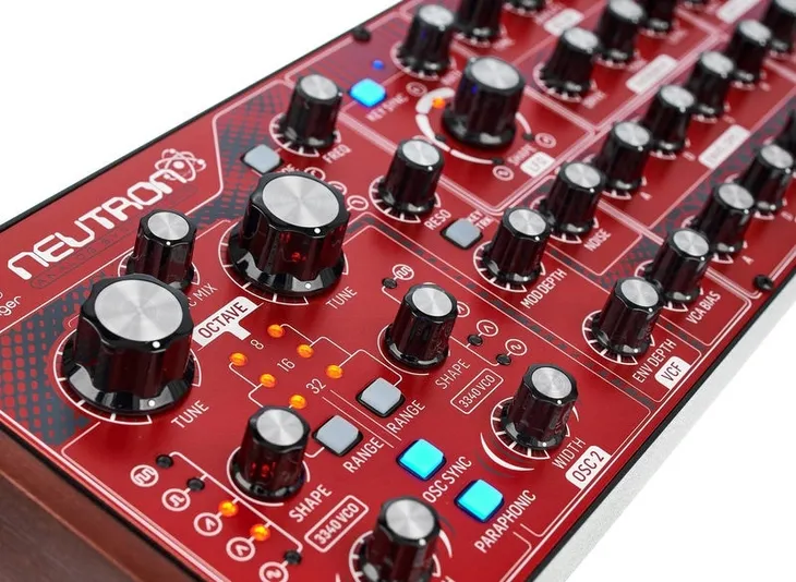 behringer-neutron-syntezator-semi-modularny-rodzaj-syntezator-marka-behringer