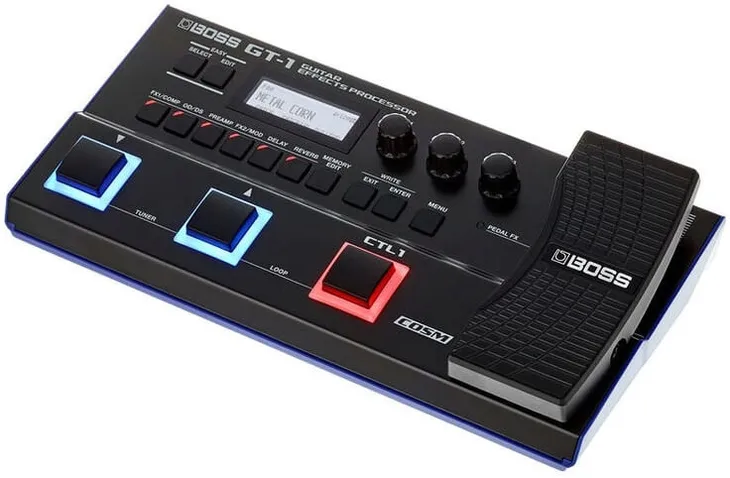 boss-gt-1-multiefekt-gitarowy-marka-boss