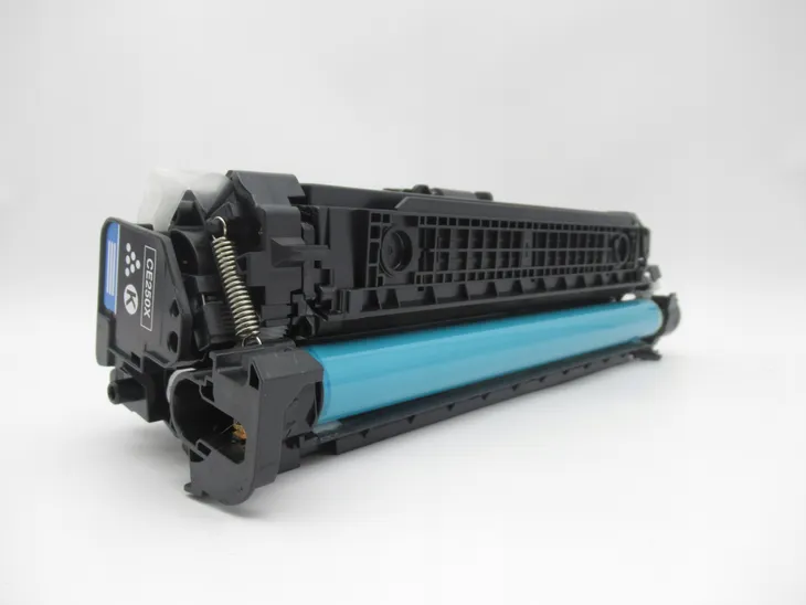 toner-504x-zamiennik-ce250x-do-hp-color-laserjet-cm-3530-cp-3525-pasuje-do-hp