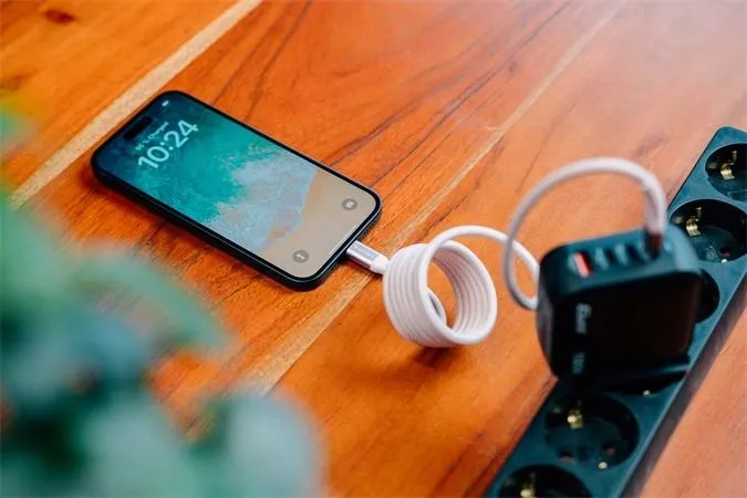 kabel-verbatim-usb-c-m-usb-c-m-12m-100w-pd-szary-marka-verbatim