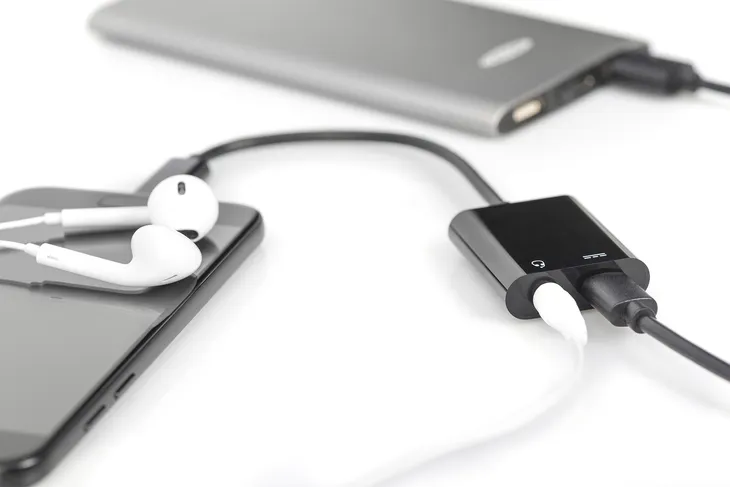 kabel-digitus-usb-3-1-typ-c-gen-2-superspeed-10gbps-minijack-3-5mm-usb-c-c-certyfikat-ce-marka-digitus