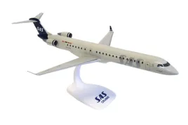 model-samolotu-bombardier-crj-900-sas-scandinavian-1-100