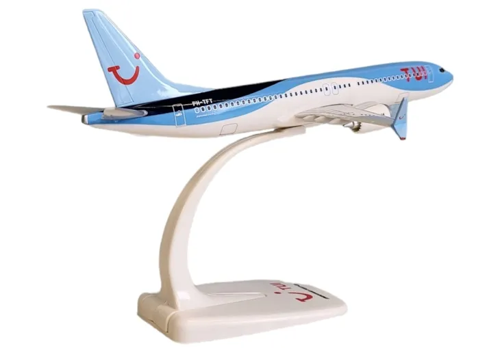 boeing-737-max8-tui-promo-box-ppc-1-200-cena-model-model-samolotu-boeing-737max8-tui-1-200-ph-tft